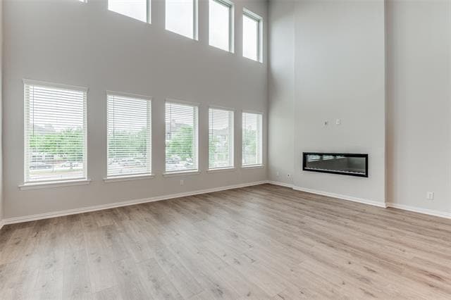Building Photo - 8343 Challenger Ln
