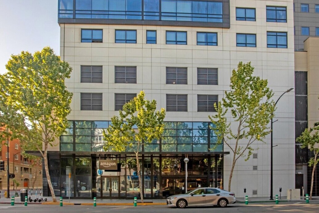 Building Photo - 88 E San Fernando St