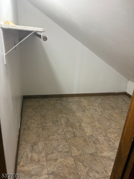 Building Photo - 5 Powderhorn Ct