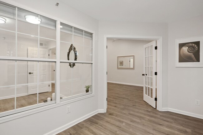 Guest bedroom/office space - 3309 Wyndham Cir