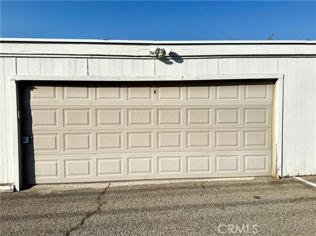 Building Photo - 2591 Hayes Dr