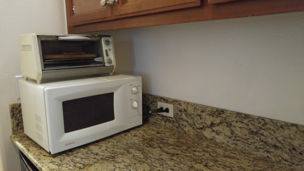 Building Photo - 153 Lucy Ln