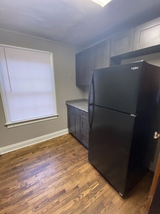 Building Photo - 515-517 W 14th