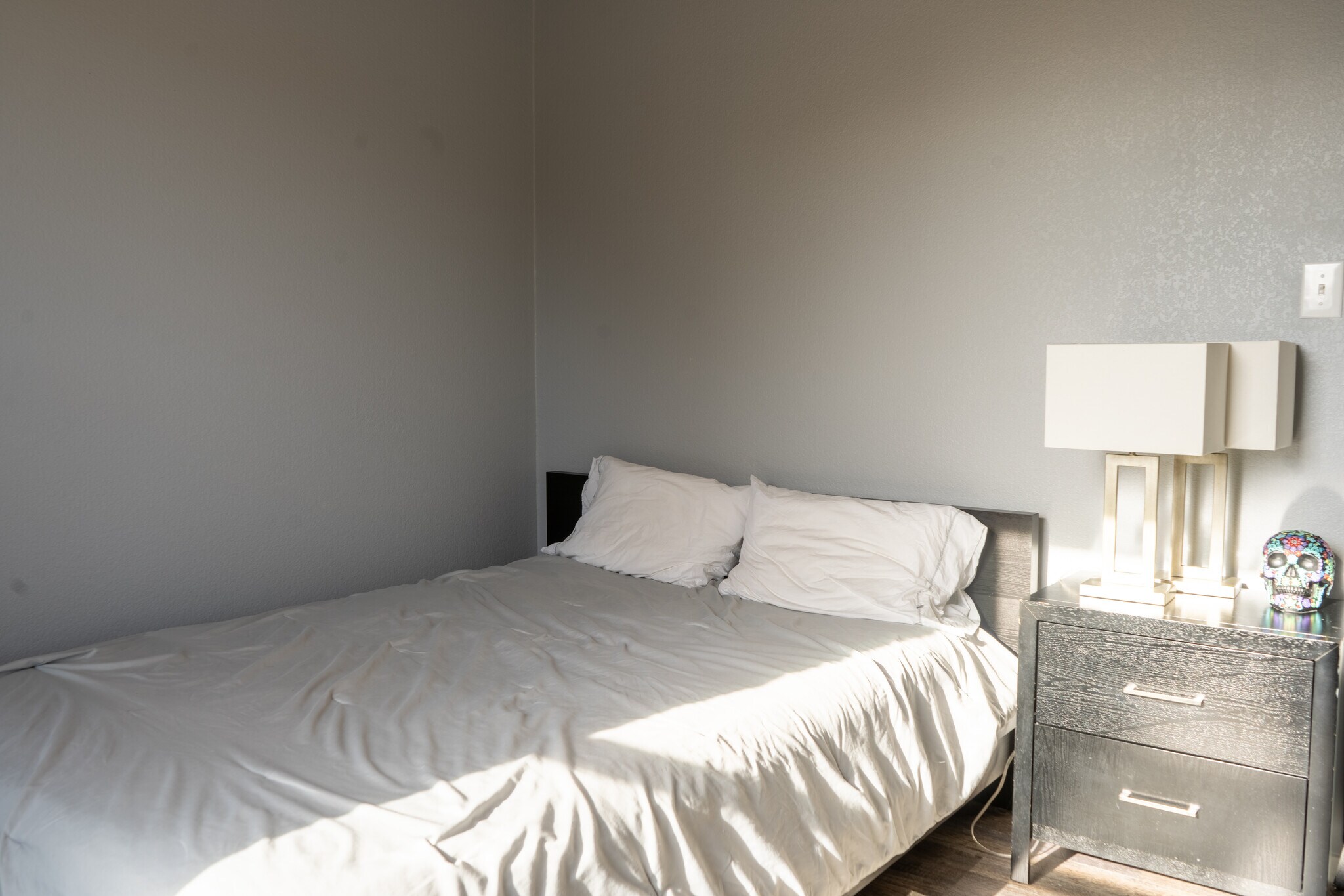 Building Photo - 14101 James Garfield St