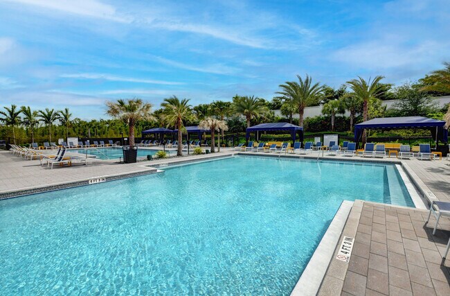 Building Photo - 17222 Blue Bayou Dr