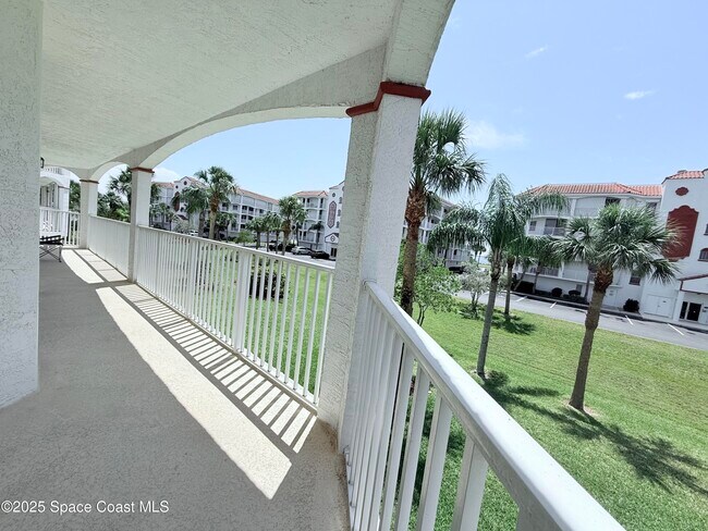 Building Photo - 8922 Laguna Ln