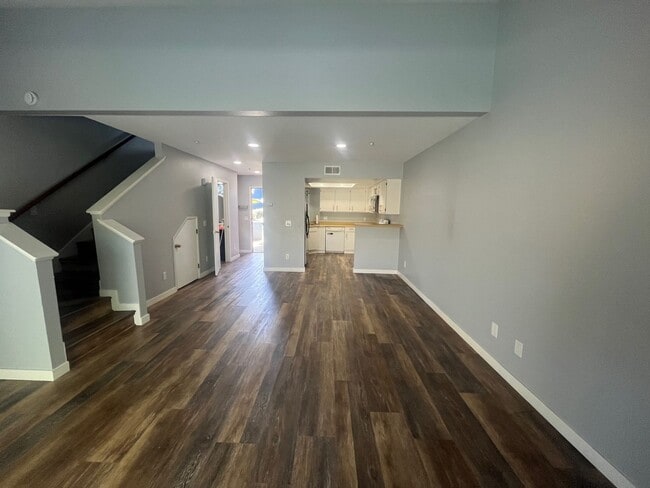 Building Photo - Beautiful 2-bedroom, 1.5-bath home in San Luis Obispo!