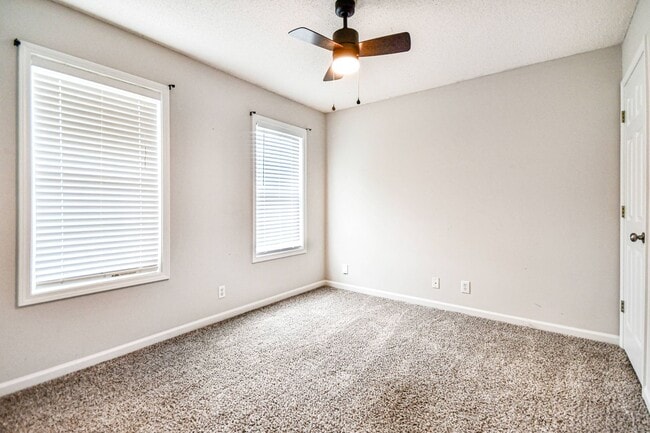 Building Photo - 3378 Poplar Hill