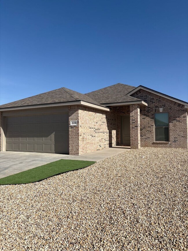 Building Photo - Move In Today & Receive 1 Month Free on a 15-Month Lease