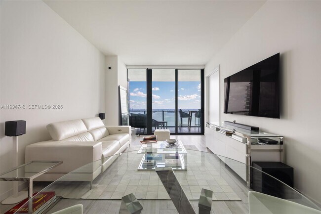 Building Photo - 480 NE 31st St