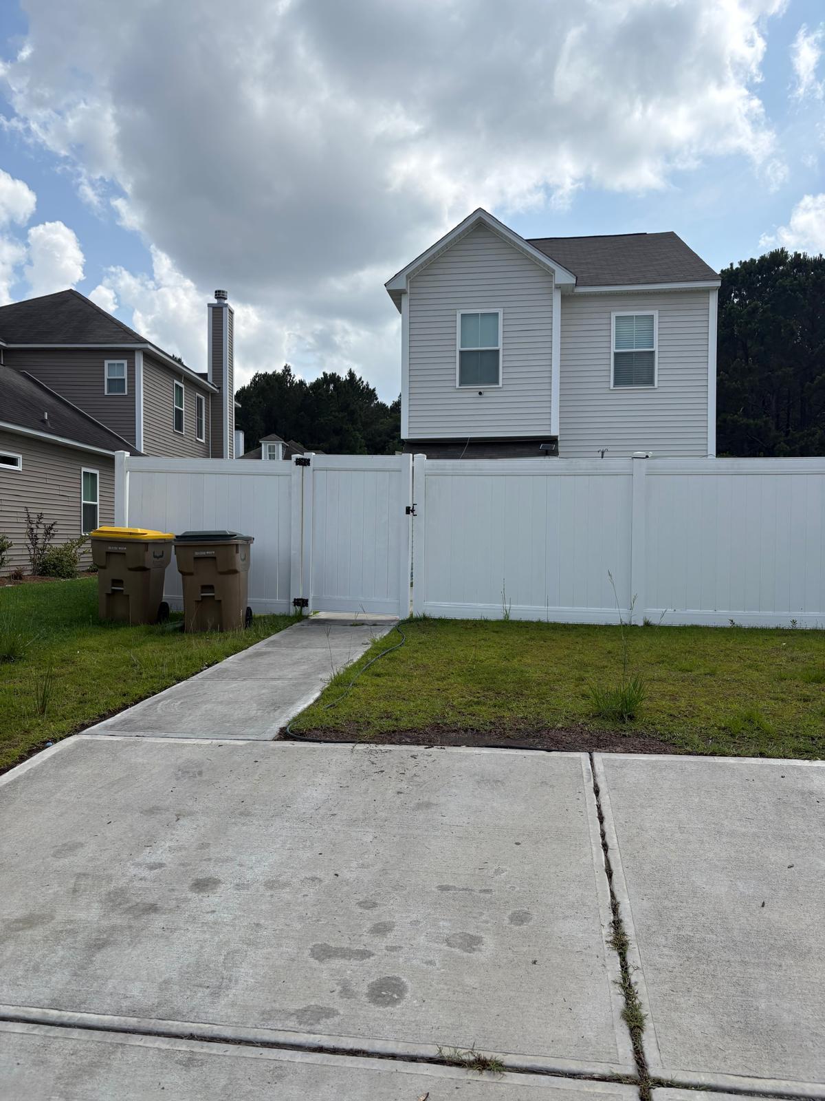 Building Photo - 109 Crabapple Cir