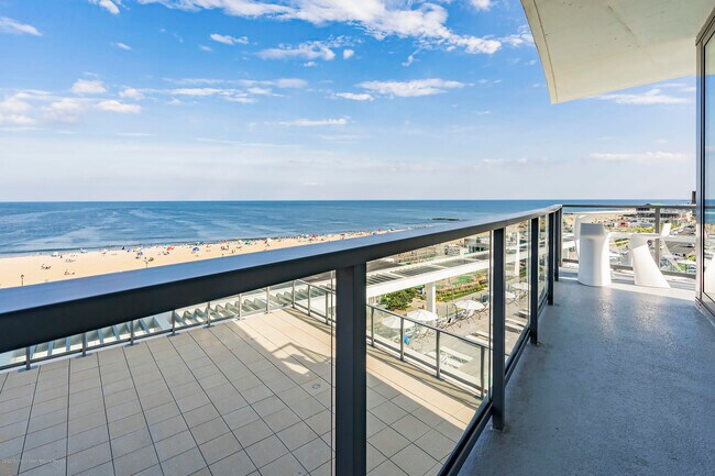 Building Photo - 1101 Ocean Ave