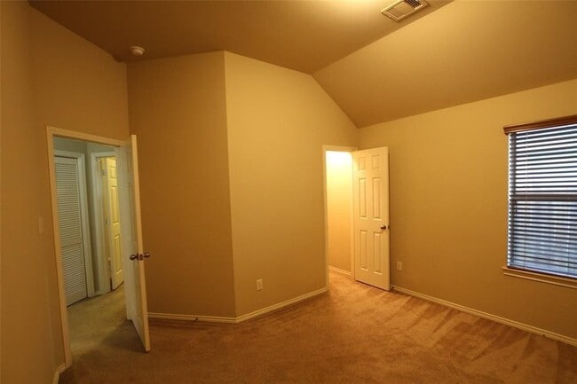 Building Photo - 4510 Long Creek Dr