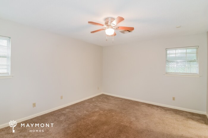 Building Photo - 721 Ledyard Pl