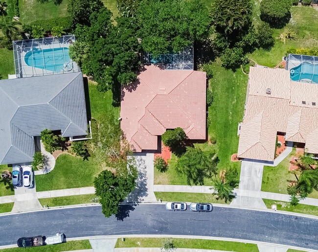 Building Photo - 1326 SW Briarwood Dr