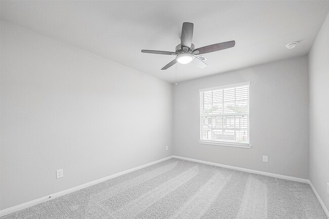 Building Photo - 2373 Tavo Trails Dr
