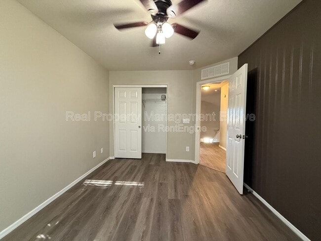 Building Photo - 12334 W Turney Ave