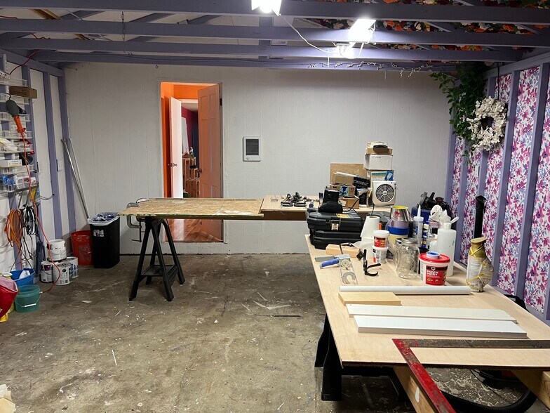 Garage/craft room. - 1618 Groves Ave NW