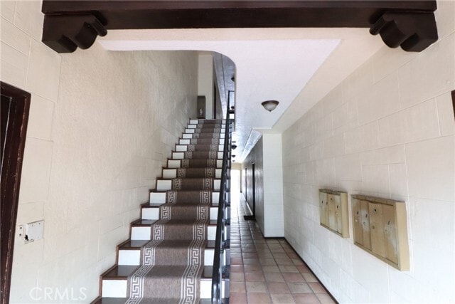 Building Photo - 925 N Lacy St