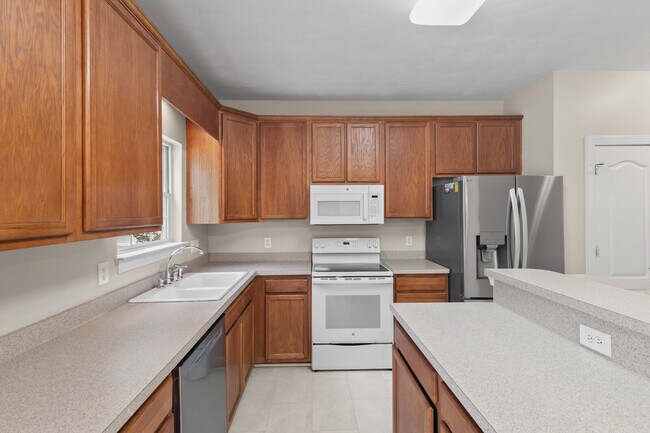 Building Photo - 712 Tallahassee Dr