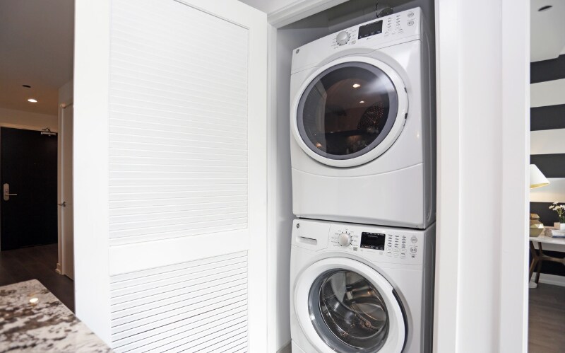 Building Photo - 791 N Hudson Ave