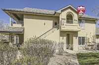Building Photo - 8681 E Dry Creek Rd