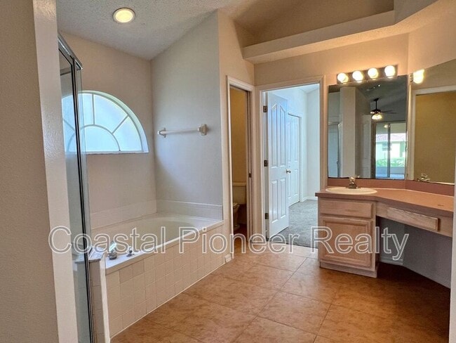 Building Photo - 9007 Westbay Blvd