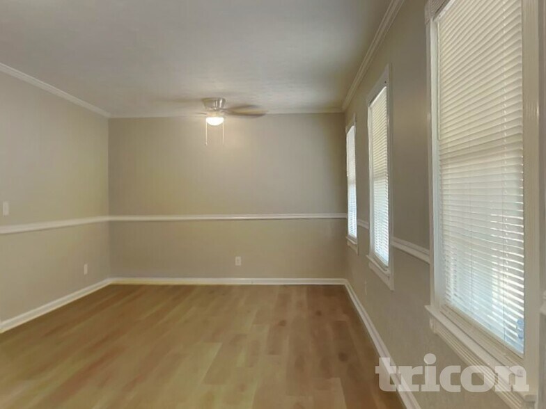 Building Photo - 5555 Richland Dr