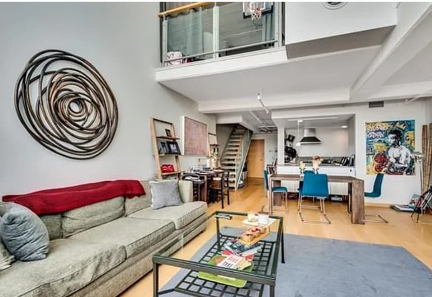 Building Photo - 25 Channel Ctr St