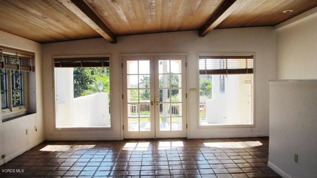 Building Photo - 352 Glen Ellen Dr