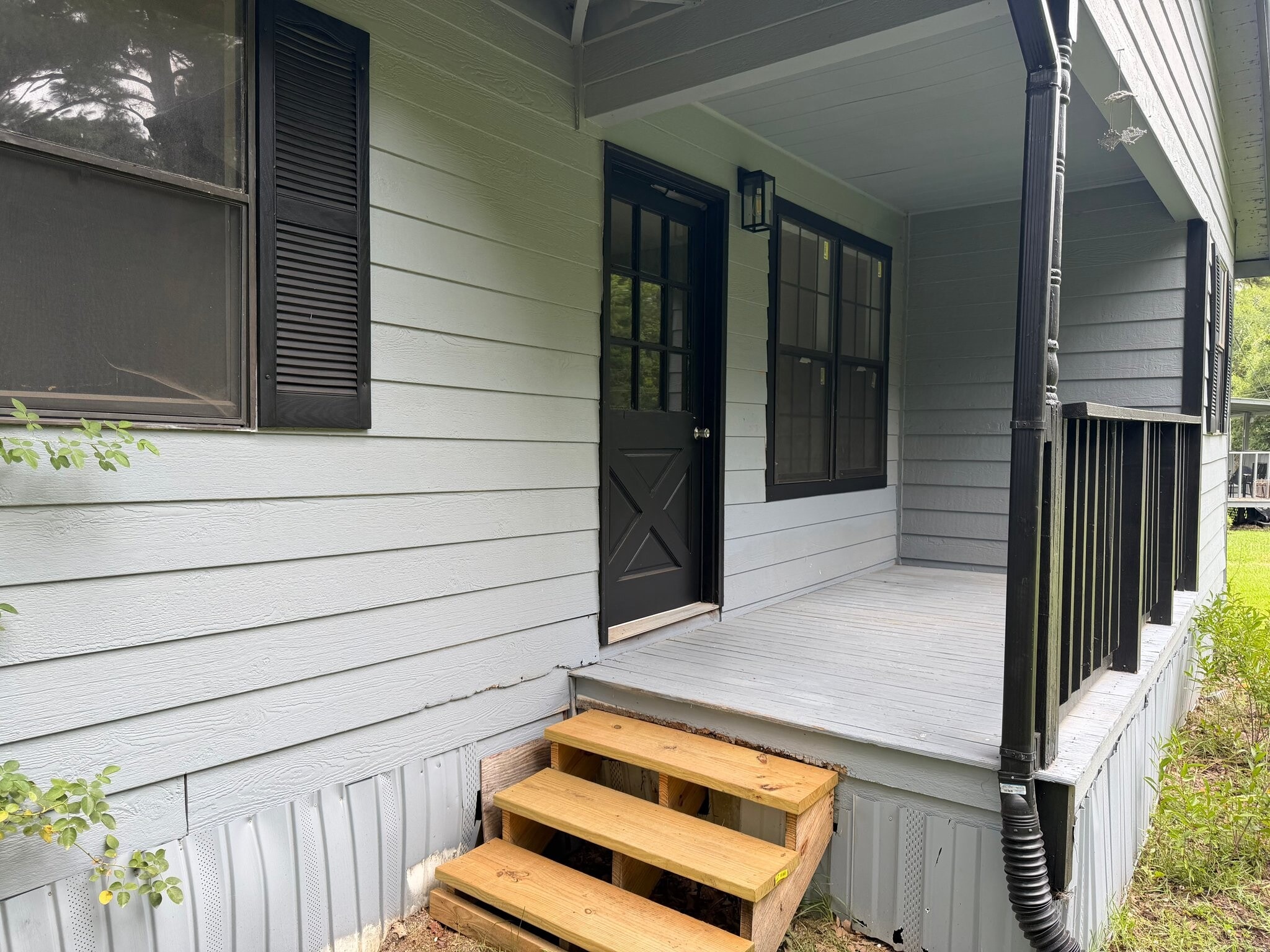 Building Photo - 135 McLin Ln