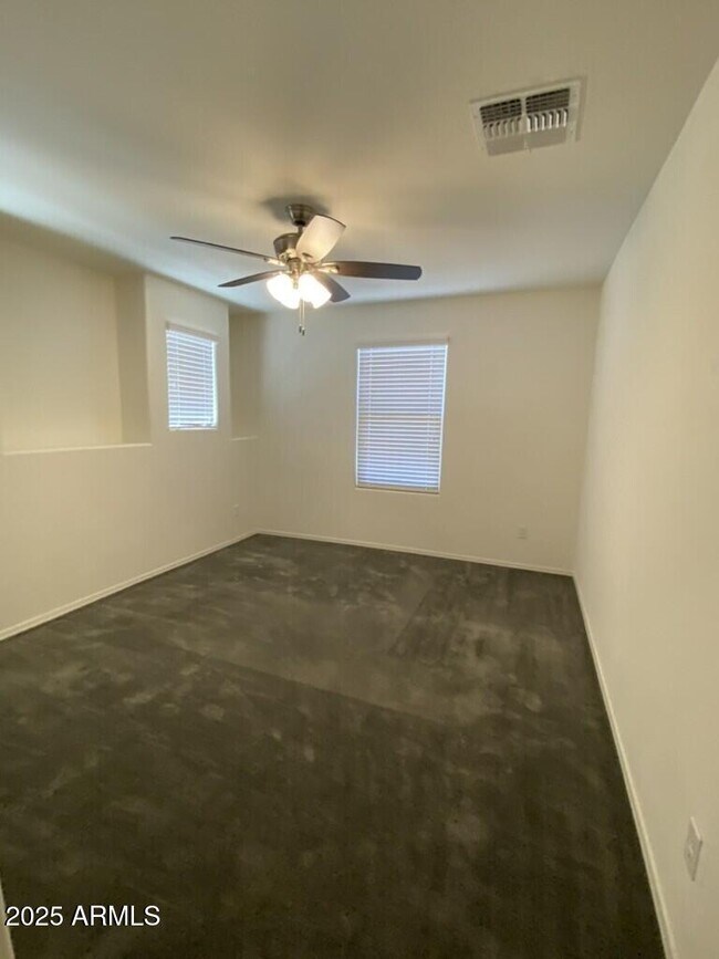 Building Photo - 6843 E Peralta Cir
