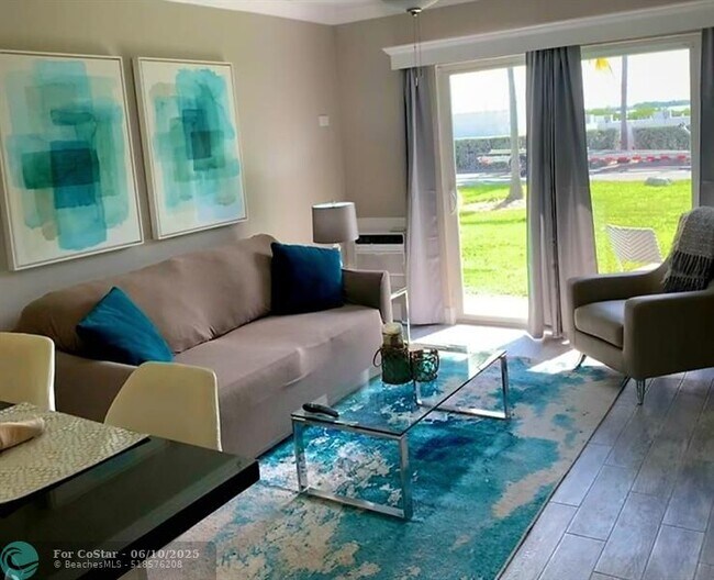 Building Photo - 300 Duck Key Dr