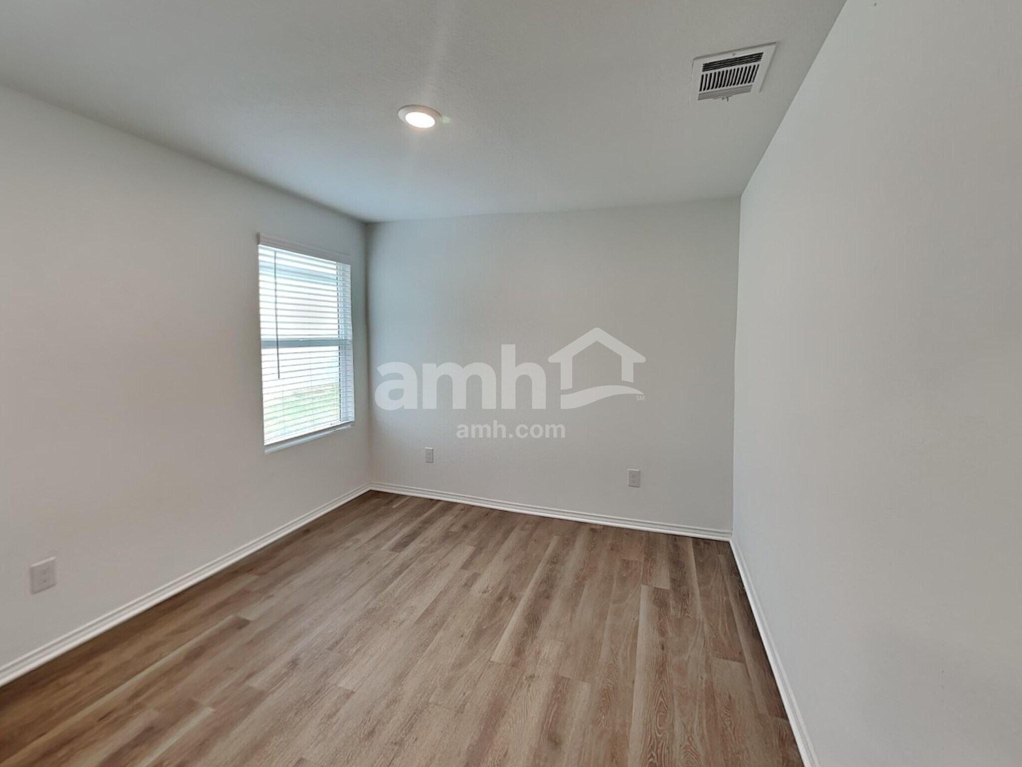 Building Photo - 5439 Elm Valley Dr