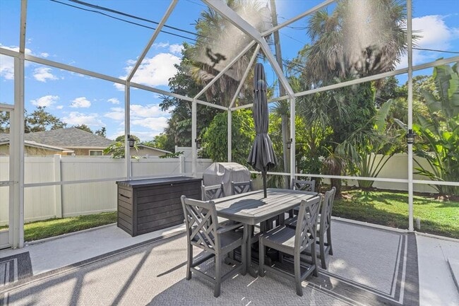 Building Photo - 279 Avalon Rd