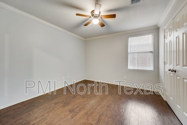 Building Photo - 2641 Salt Maker Way