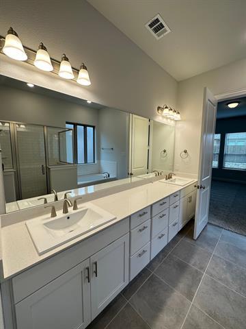 Building Photo - 4040 Crowe Ln