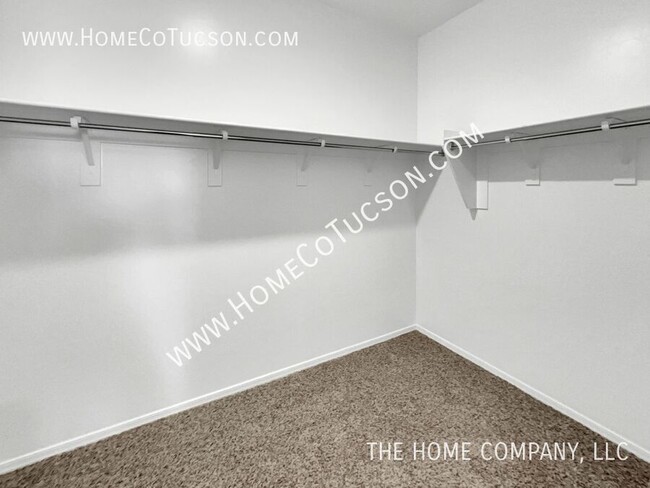Building Photo - 13412 N Laura Ellen Ln