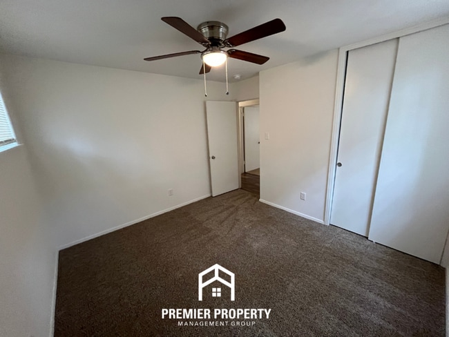 Building Photo - Spacious 3BR/2BA Home with Den & Living Room | Brick Fireplace & Large Yard