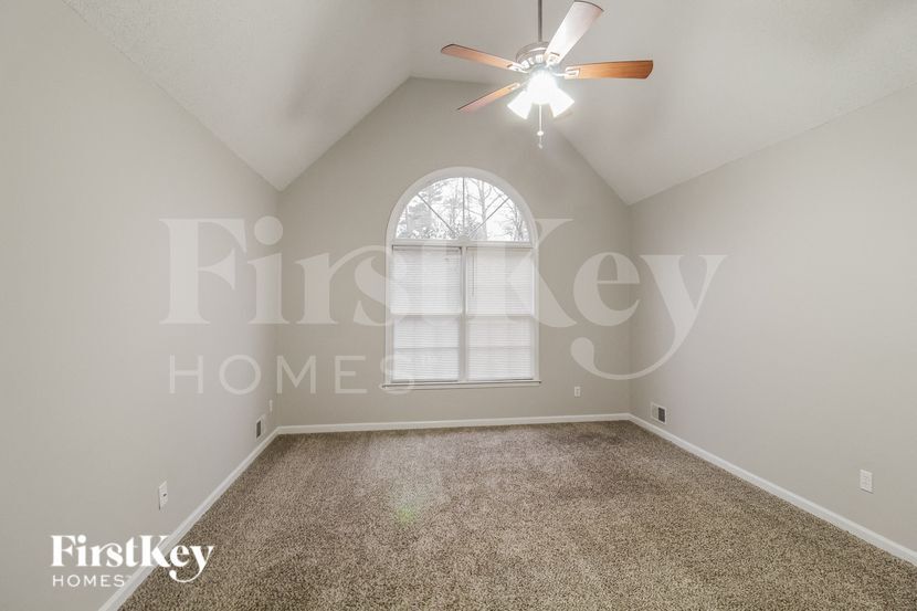 Building Photo - 4725 Diggers Way