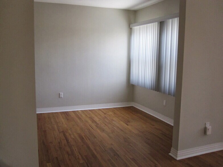 Bedroom - 1250 Edris Dr