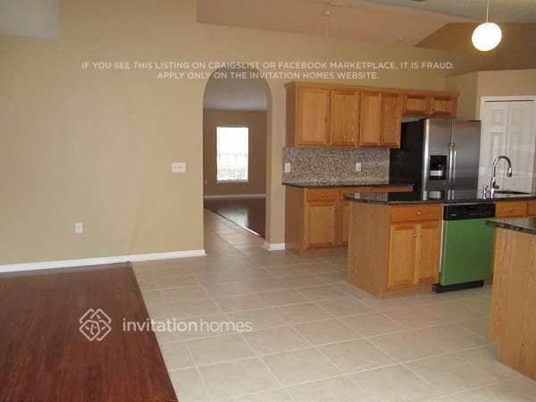 Building Photo - 3201 Shafton Ave