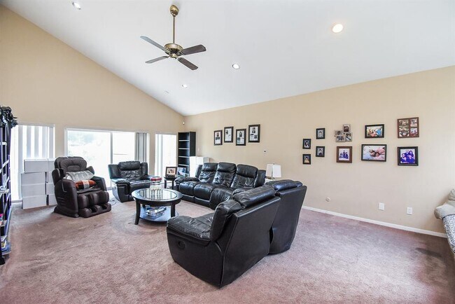 Building Photo - 7719 Apache Plume Dr