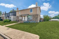 Building Photo - 204 Alexandria St