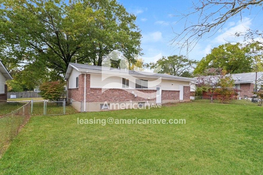 Building Photo - 11020 Linnell Dr