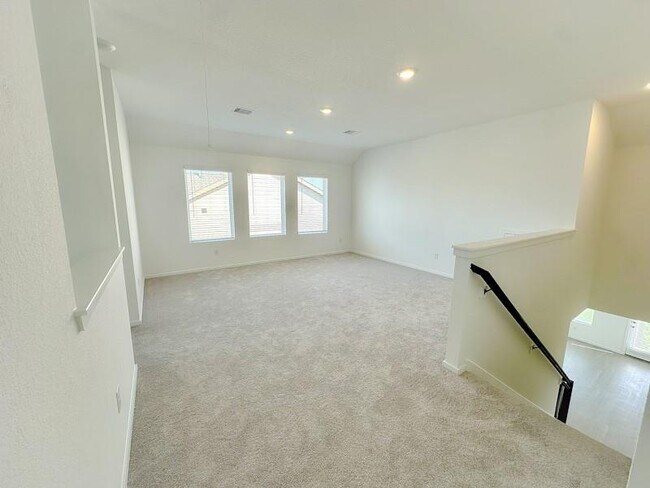 Building Photo - 26607 Woodland Strawberry Ln
