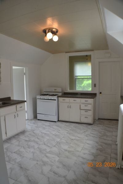 Building Photo - 10073 S Prospect Ave