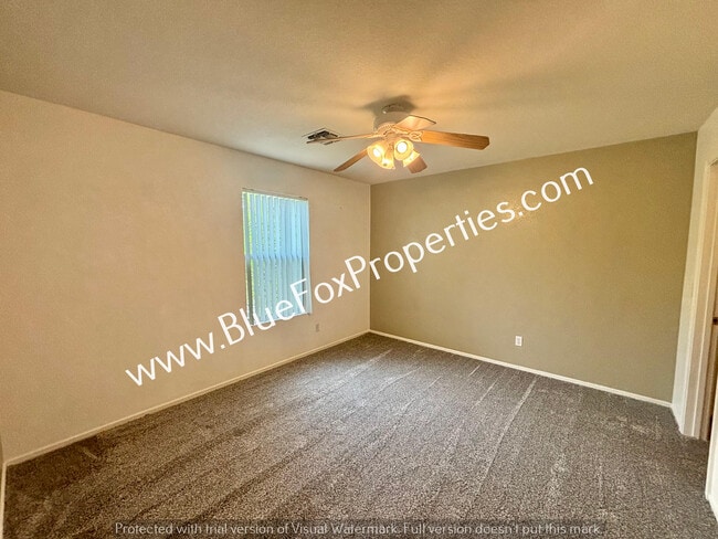 Building Photo - 13724 E Oxmoor Valley Dr