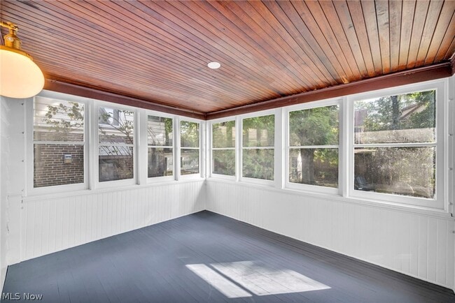 Building Photo - 2135 Coventry Rd