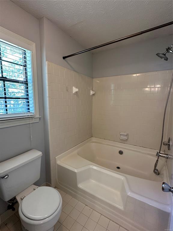 Building Photo - 7204 Brampton Ln